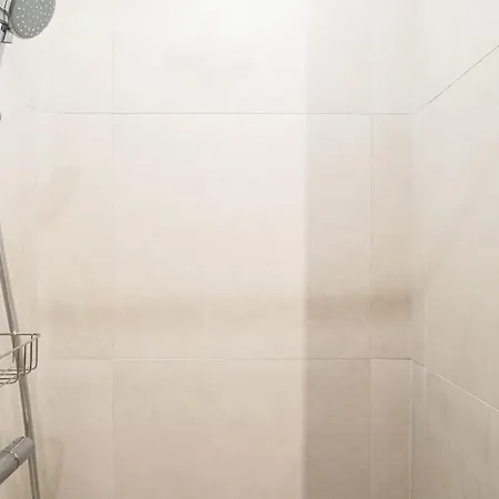 Domillion New Duplex 12ppl Balconies Free Park N2a *