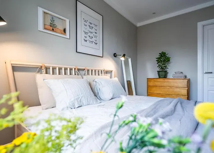 Domillion New Duplex 12ppl Balconies Free Park N2a *