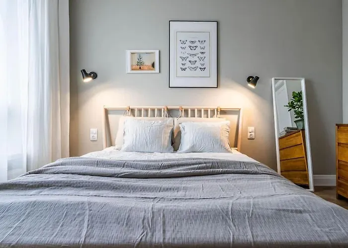 Domillion New Duplex 12ppl Balconies Free Park N2a