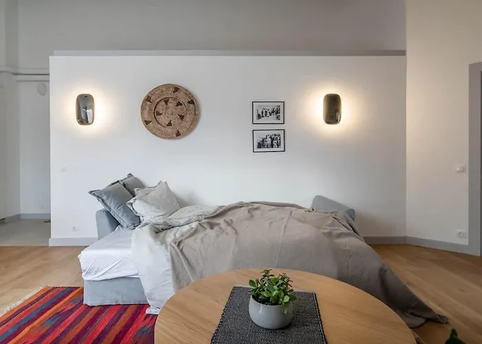 Domillion New Duplex 12ppl Balconies Free Park N2a