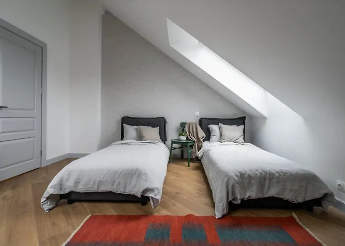 アパート Domillion New Duplex 12ppl Balconies Free Park N2a