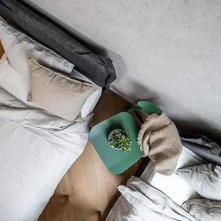 Domillion New Duplex 12ppl Balconies Free Park N2a *