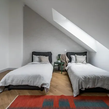 Апартаменты Domillion New Duplex 12ppl Balconies Free Park N2a